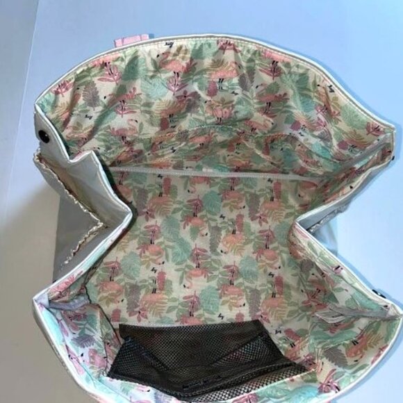 Lug Rover X-Large Carry-All Tote Metallic Diamond with Flamingo Foliage Interior - Picture 5 of 8